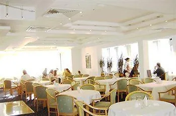 Finlandia מלון פמפורובו